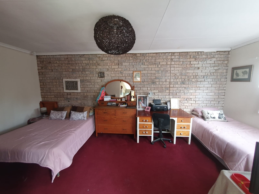 3 Bedroom Property for Sale in Potchefstroom North West